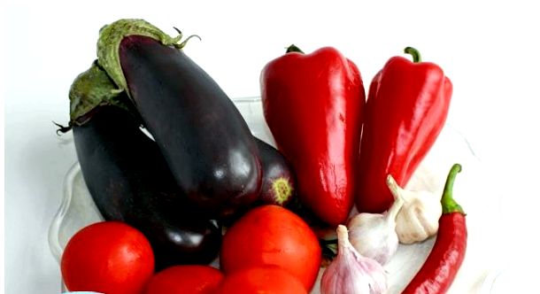 Вкусная и пикантная закуска из баклажан на зиму. Приготовить совсем несложно Вкусная и пикантная закуска из баклажан на зиму. Приготовить совсем несложно