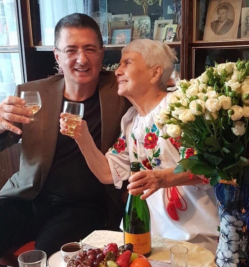 ЛУЧШИЕ СОВЕТЫ ДЛЯ ЗДОРОВОГО ДОЛГОЛЕТИЯ ОТ 90-ЛЕТНЕЙ МАМЫ ЗНАМЕНИТОГО ДОКТОРА МЯСНИКОВА ЛУЧШИЕ СОВЕТЫ ДЛЯ ЗДОРОВОГО ДОЛГОЛЕТИЯ ОТ 90-ЛЕТНЕЙ МАМЫ ЗНАМЕНИТОГО ДОКТОРА МЯСНИКОВА