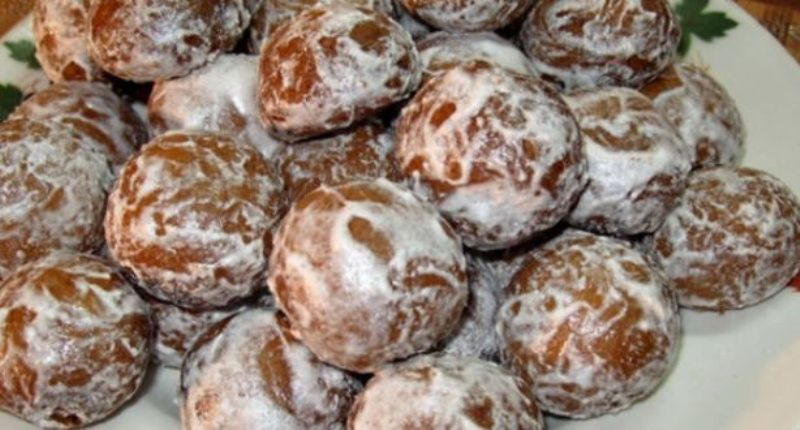 Остался стакан кефира? Попробуйте приготовить вкуснейшие медовые пряники