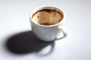 Мама мне говорила, что нельзя ставить горячее в холодильник. И была… неправа! Мама мне говорила, что нельзя ставить горячее в холодильник. И была… неправа!