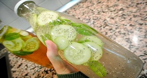 Напиток из имбиря и лимона перед сном для похудения Напиток из имбиря и лимона перед сном для похудения