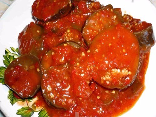 Вкусная и пикантная закуска из баклажан на зиму. Приготовить совсем несложно Вкусная и пикантная закуска из баклажан на зиму. Приготовить совсем несложно