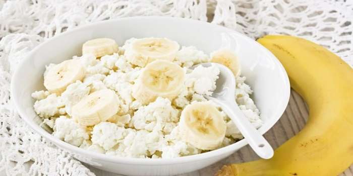 Целых 10 способов сделать творог вкусным: не ограничиваюсь фруктами и орешками