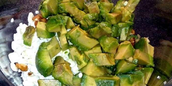 Целых 10 способов сделать творог вкусным: не ограничиваюсь фруктами и орешками