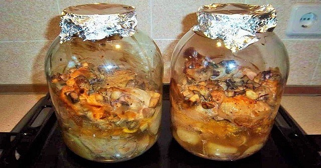 Курица в банке — вкуснятина просто! Муж теперь только и просит. Даю рецепт.
