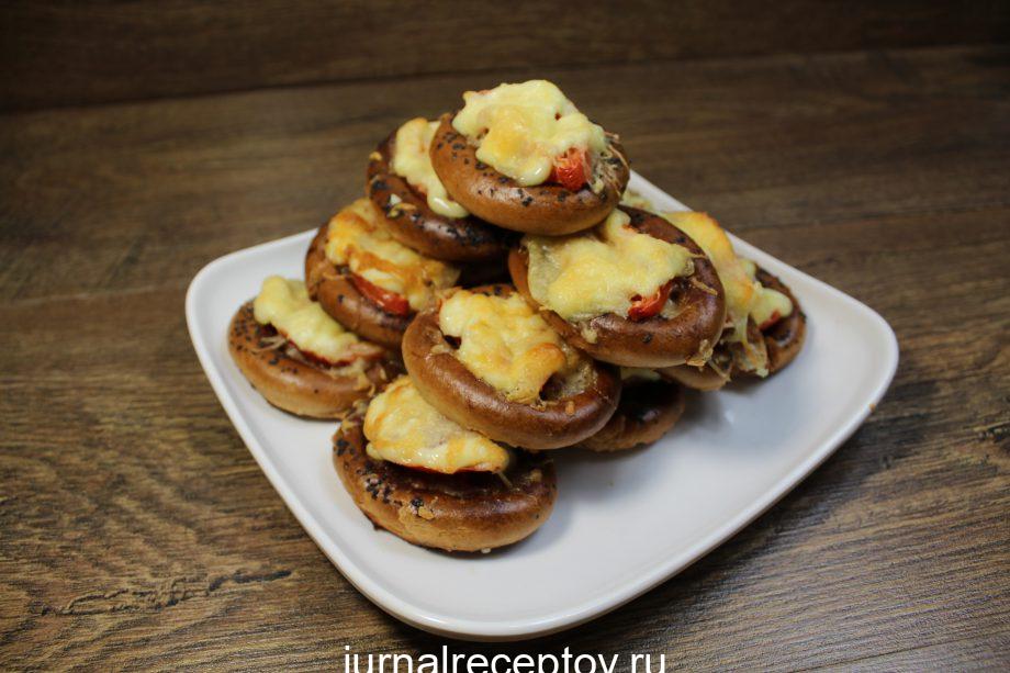 Мои родные называют это блюдо «ЛЕНИВАЯ ПИЦЦА»! Быстро и как вкусно! Мои родные называют это блюдо «ЛЕНИВАЯ ПИЦЦА»! Быстро и как вкусно!