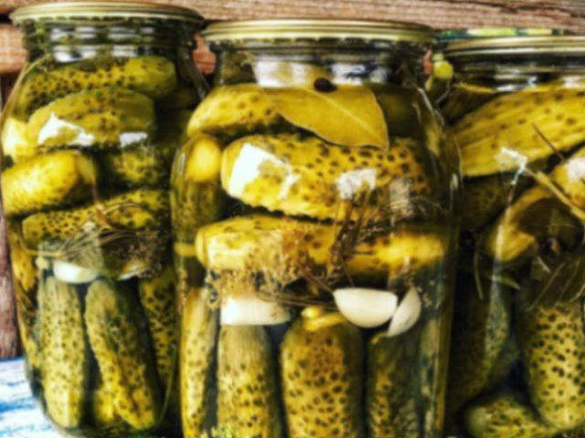 ОБАЛДЕННО ХРУСТЯЩИЕ ОГУРЧИКИ НА ЗИМУ - ЭТО ВСЕГДА АКТУАЛЬНАЯ ЗАКУСКА КО МНОГИМ БЛЮДАМ.