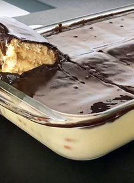 Очень вкусный торт без выпечки «Нежность» станет настоящим лакомством на вашем столе.