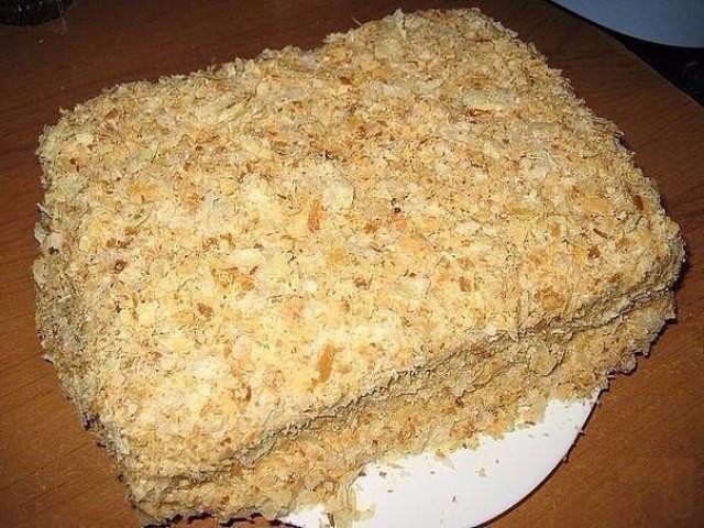Самый быстрый и вкусный рецепт торта "Наполеон". Такой тортик обычно не занимает много времени, но приносит море удовольствия!