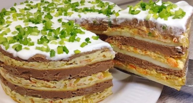Закусочный торт «Праздничный»: невероятно нежный, мягкий и вкусный. После каждого последнего кусочка хочется еще.